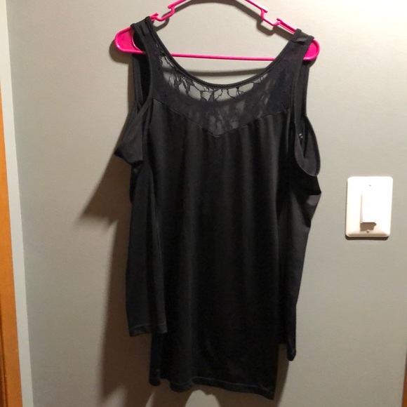 ESPIRAL Tops - BRAND WOMAN’S BLACK TOP LARGE NWOT! NEVER WORN! BEAUTIFUL IN PERSON!